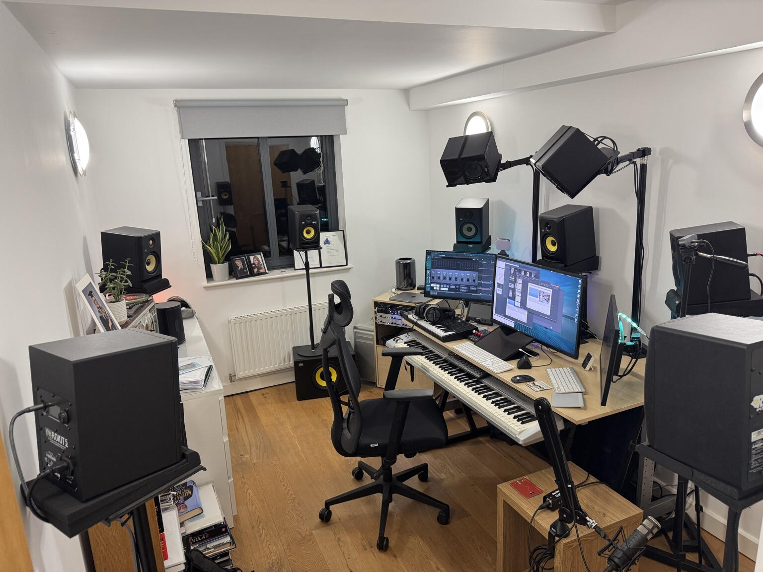 7.1.2 (Dolby Atmos): Home Studio